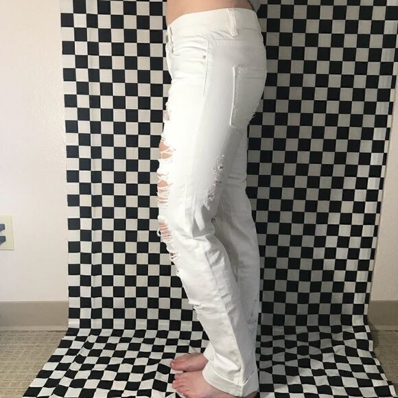 BLANKNYC White distressed jeans - Picture 7 of 12